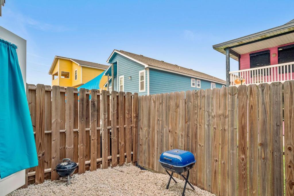 Twisted Pelican - Beach Gear Included! Port Aransas Exterior photo
